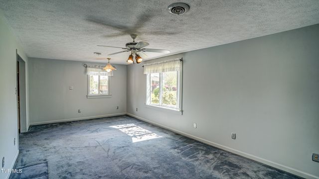 202 Redwood Road, Bristol, TN 37620