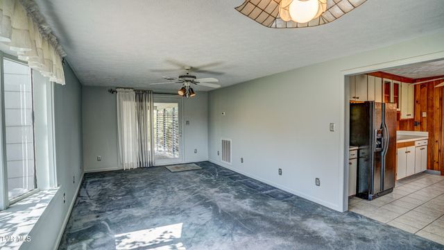 202 Redwood Road, Bristol, TN 37620