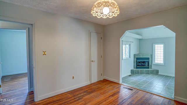 202 Redwood Road, Bristol, TN 37620