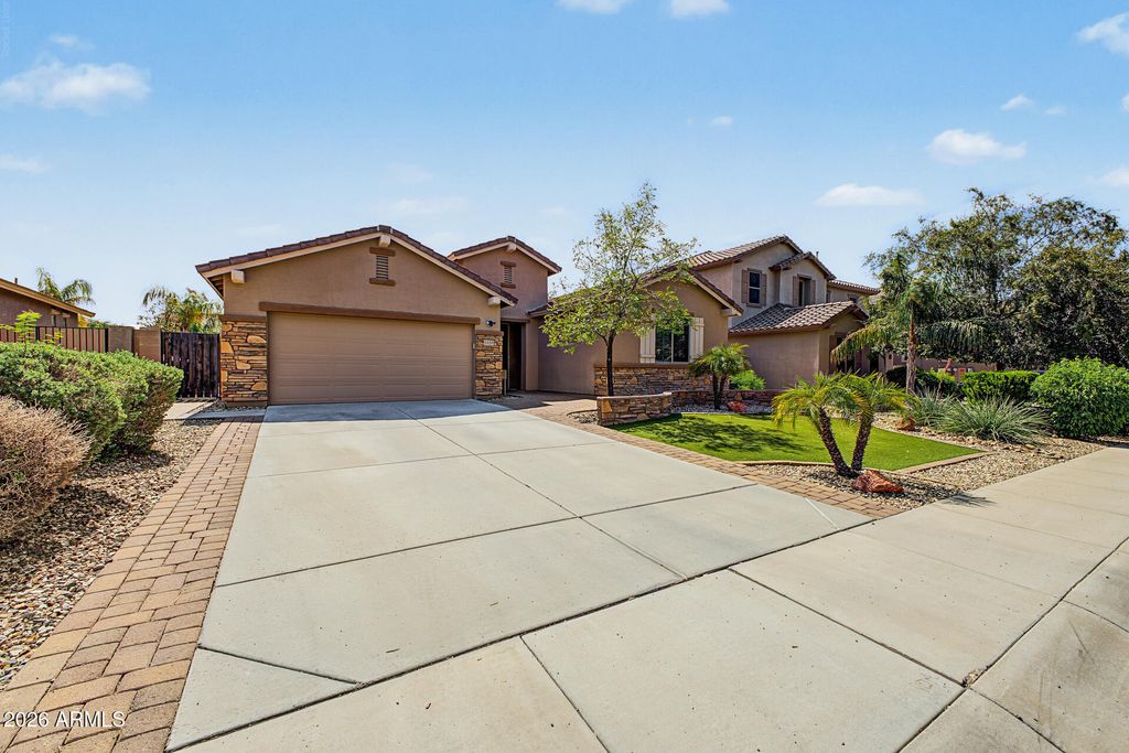 5439 W QUAIL TRACK Drive, Phoenix, AZ 85083 — photo 2