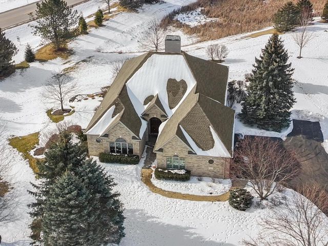 1217 Bridget COURT, Fontana, WI 53125