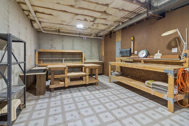 1217 Bridget COURT, Fontana, WI 53125