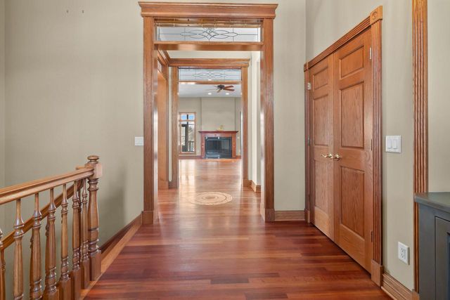 1217 Bridget COURT, Fontana, WI 53125