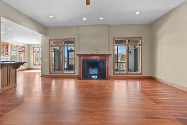 1217 Bridget COURT, Fontana, WI 53125