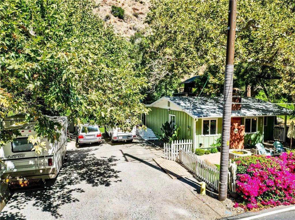 29501 Silverado Canyon Road, Silverado Canyon, CA 92676