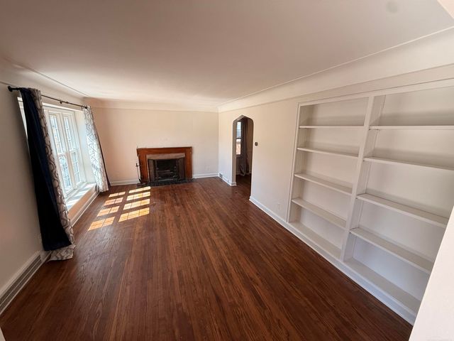 2554 Woodstock Drive, Highland Park, MI 48203