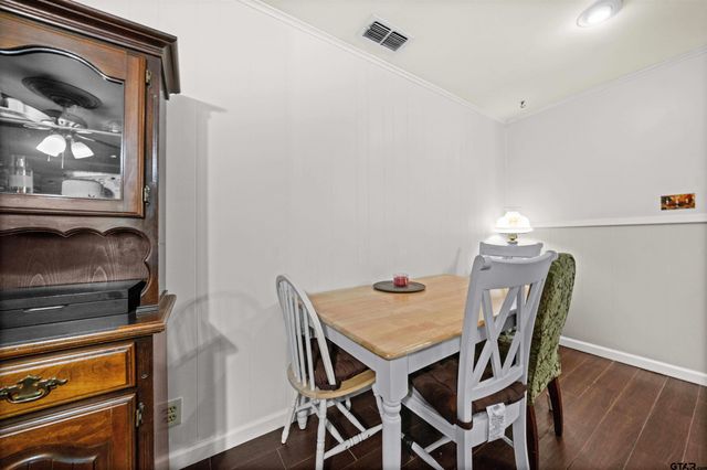 221 N Dayton St, Tyler, TX 75702