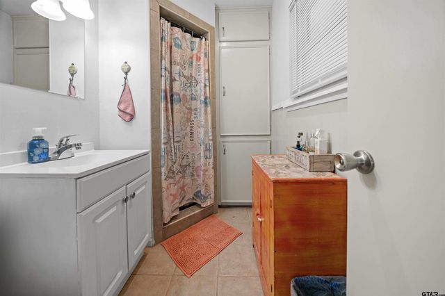 221 N Dayton St, Tyler, TX 75702