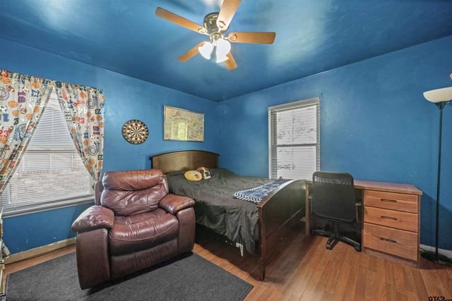 221 N Dayton St, Tyler, TX 75702