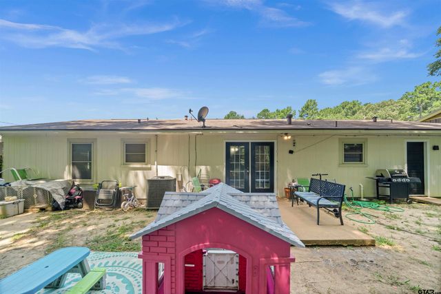 221 N Dayton St, Tyler, TX 75702