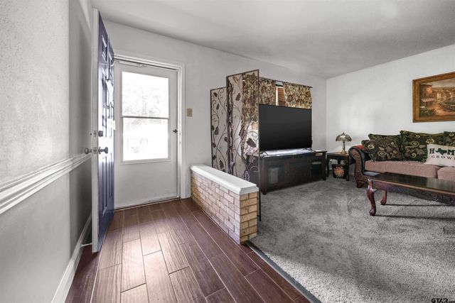 221 N Dayton St, Tyler, TX 75702