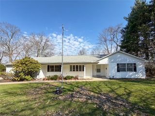 487 JACKSON PARK Drive, Meadville, PA 16335