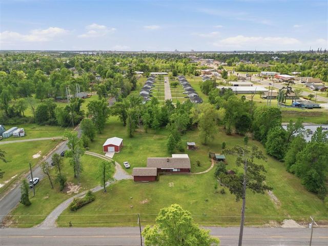 805 Goss Road, Westlake, LA 70669