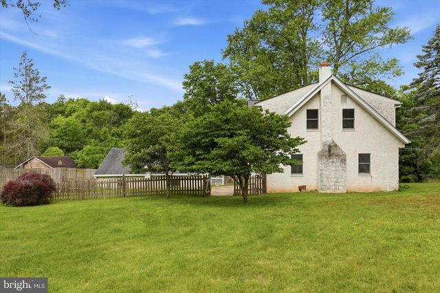 316 RIVER RD, Collegeville, PA 19426