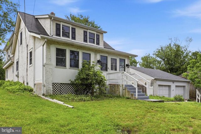 316 RIVER RD, Collegeville, PA 19426