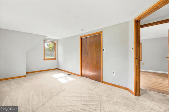 316 RIVER RD, Collegeville, PA 19426