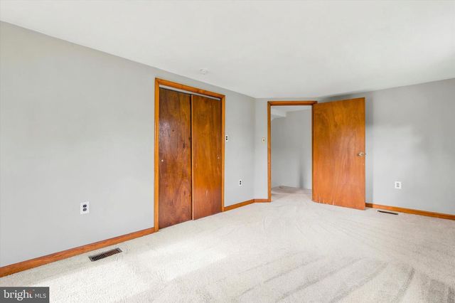 316 RIVER RD, Collegeville, PA 19426