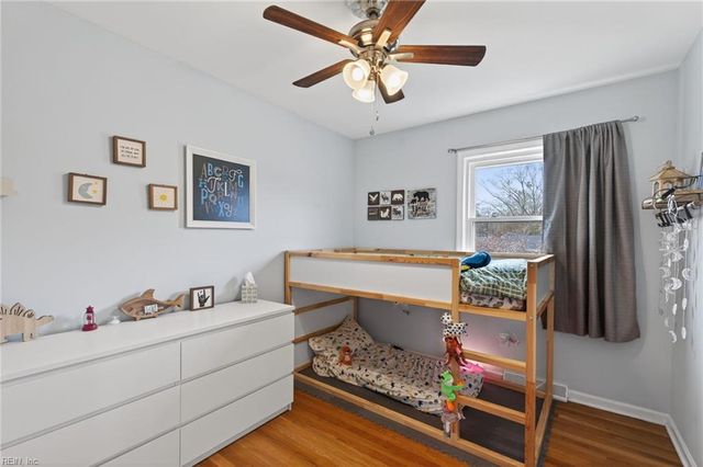 215 Valirey DR, Hampton, VA 23669