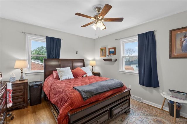 215 Valirey DR, Hampton, VA 23669