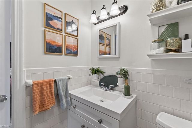 215 Valirey DR, Hampton, VA 23669