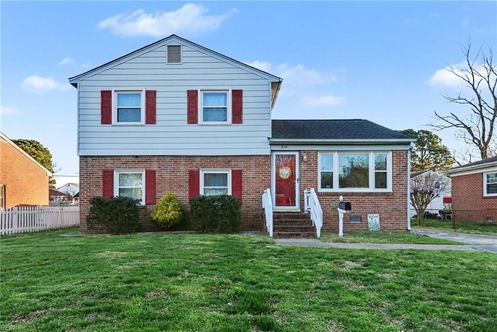215 Valirey DR, Hampton, VA 23669