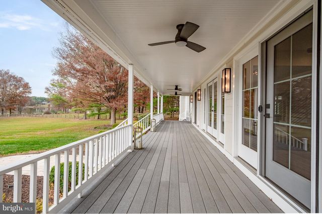 37896 LEGARD FARM RD, Hillsboro, VA 20132