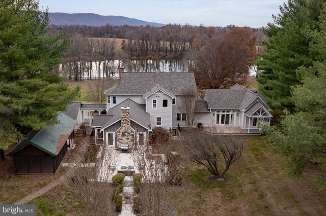 37896 LEGARD FARM RD, Hillsboro, VA 20132