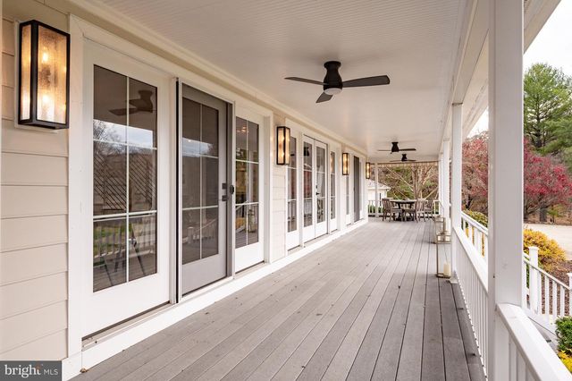 37896 LEGARD FARM RD, Hillsboro, VA 20132