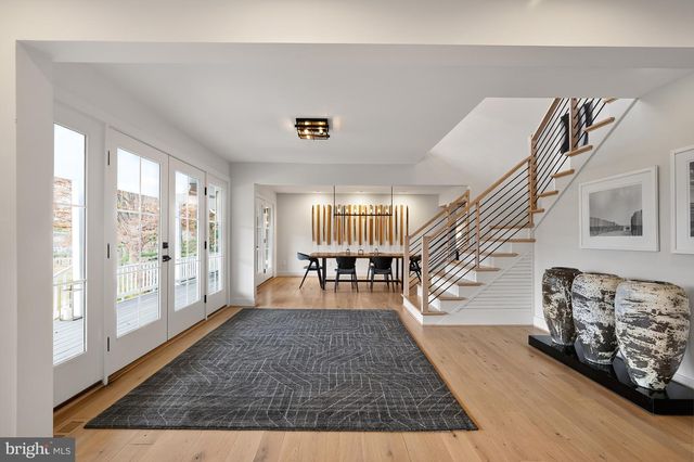 37896 LEGARD FARM RD, Hillsboro, VA 20132