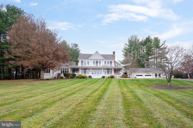 37896 LEGARD FARM RD, Hillsboro, VA 20132