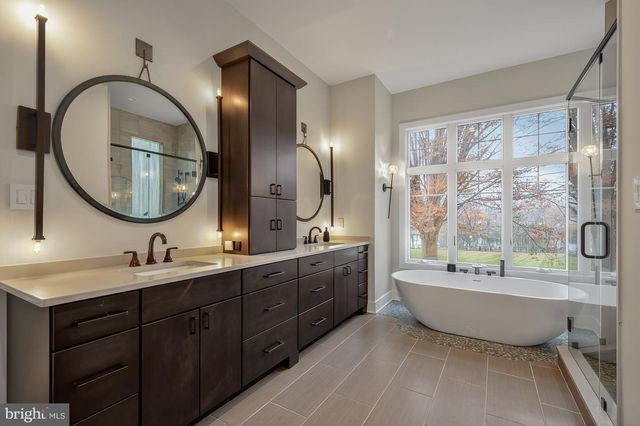 37896 LEGARD FARM RD, Hillsboro, VA 20132