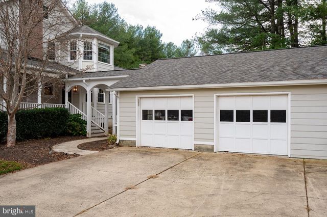 37896 LEGARD FARM RD, Hillsboro, VA 20132