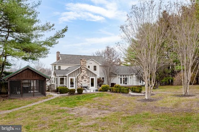 37896 LEGARD FARM RD, Hillsboro, VA 20132