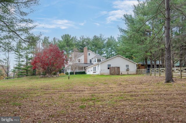 37896 LEGARD FARM RD, Hillsboro, VA 20132