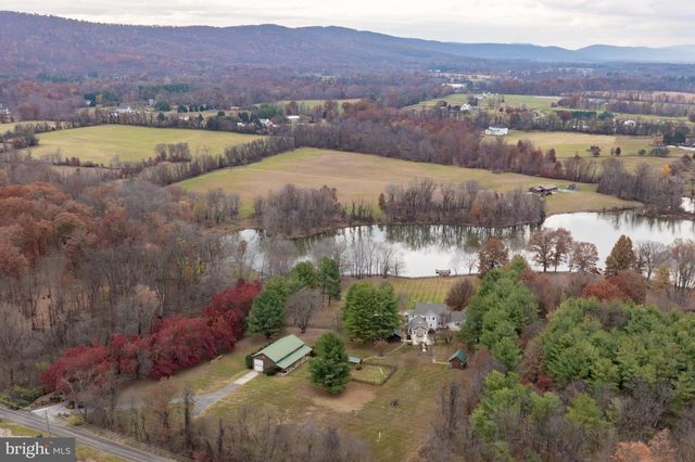 37896 LEGARD FARM RD, Hillsboro, VA 20132