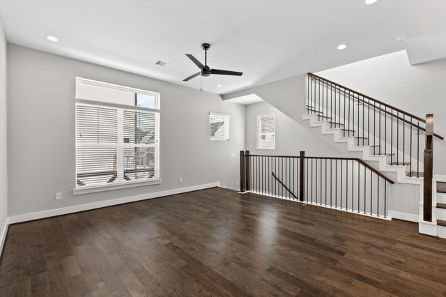 904 Martin Street D, Houston, TX 77018