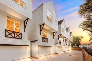 904 Martin Street D, Houston, TX 77018