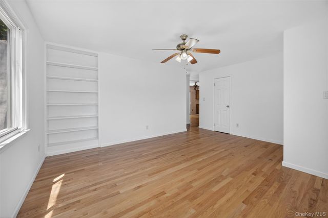 85 Toleman Road, Washingtonville, NY 10992