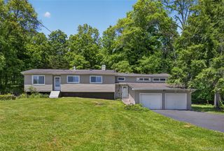 85 Toleman Road, Washingtonville, NY 10992