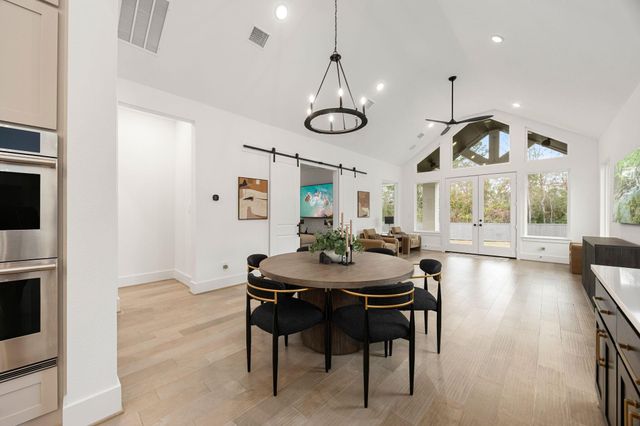 112 Bentwood Meadow Ln, Montgomery, TX 77356