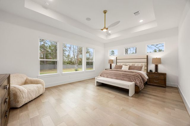 112 Bentwood Meadow Ln, Montgomery, TX 77356