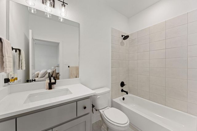 112 Bentwood Meadow Ln, Montgomery, TX 77356