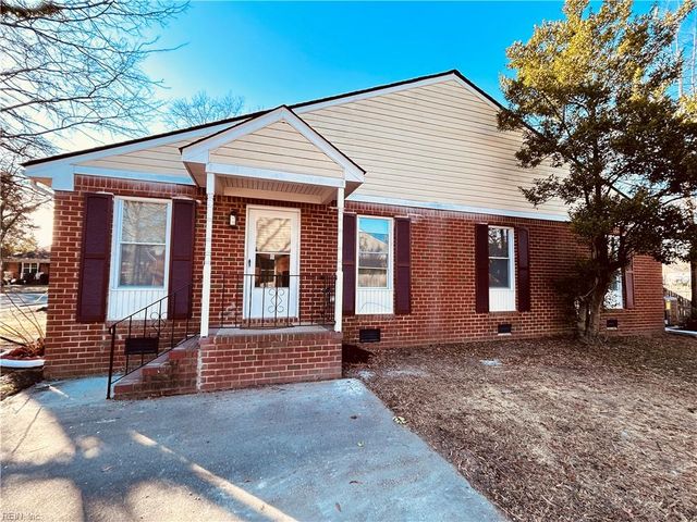 702 Howard PL, Norfolk, VA 23504