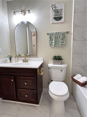 702 Howard PL, Norfolk, VA 23504