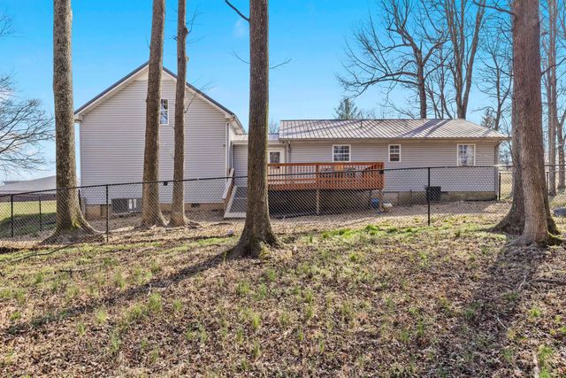 4016 Bentle Dr, Westmoreland, TN 37186