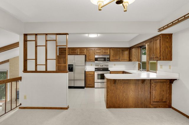 4695 Kent Street, Shoreview, MN 55126