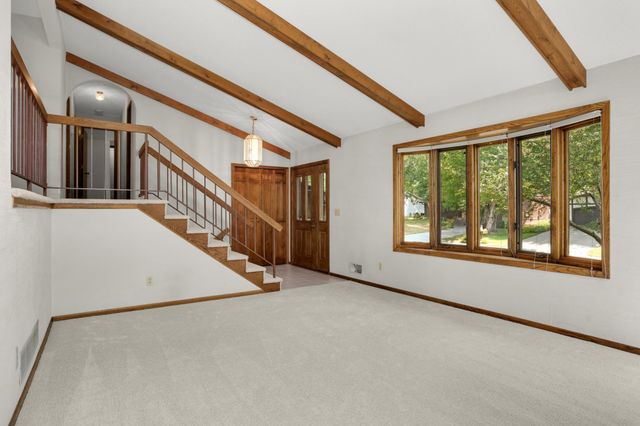 4695 Kent Street, Shoreview, MN 55126
