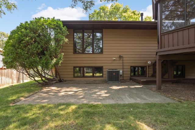 4695 Kent Street, Shoreview, MN 55126
