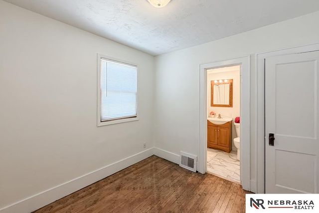 6451 William Street, Omaha, NE 68106