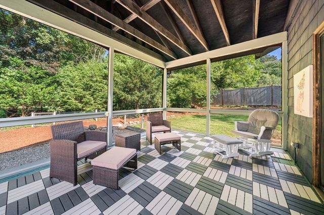 5 Cowdrey Ln, Acton, MA 01720